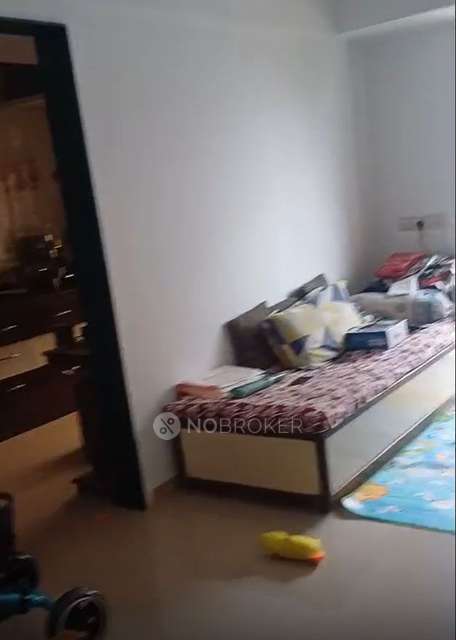 2 BHK Flat In Navratna Chs For Sale  In Andheri West