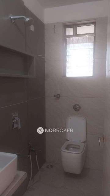 2 BHK Flat In Neelsidhi Sidhi Emerald For Sale  In Old Panvel