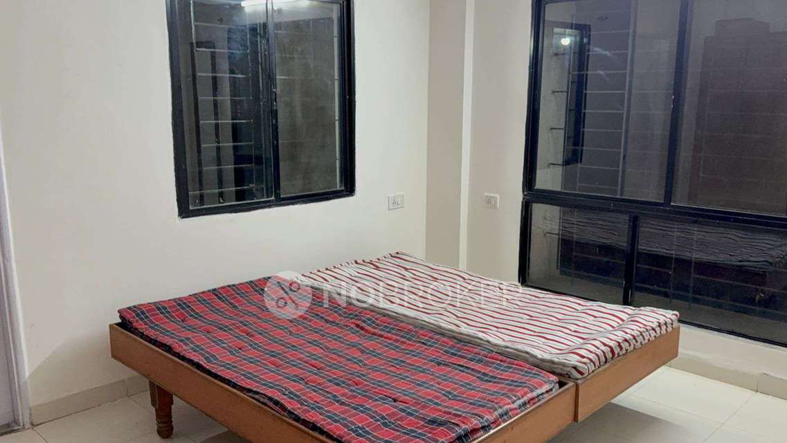 2 BHK Flat In Mittal Brothers Whistling Palms for Rent  In Wakad