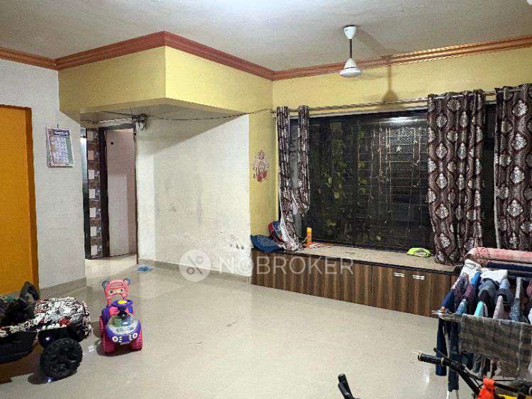 2 BHK Flat In Mangal Kurpa  for Lease  In Malad East