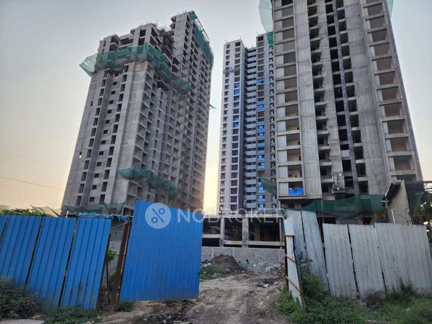 3 BHK Flat In Mihir Amara For Sale  In Wakad