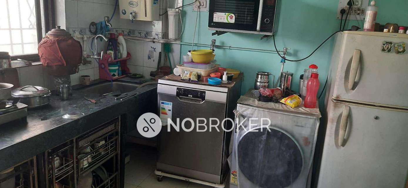 2 BHK Flat In Palmyra Complex for Rent  In Pimpri Chinchwad 