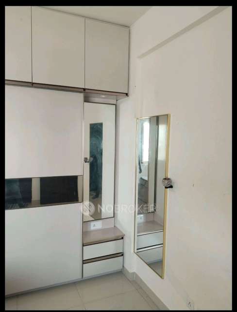 3 BHK Flat In Svamitva Emerald Square For Sale  In Bommasandra