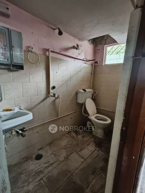 2 BHK Flat In Anitha Avenue For Sale  In Balakampet