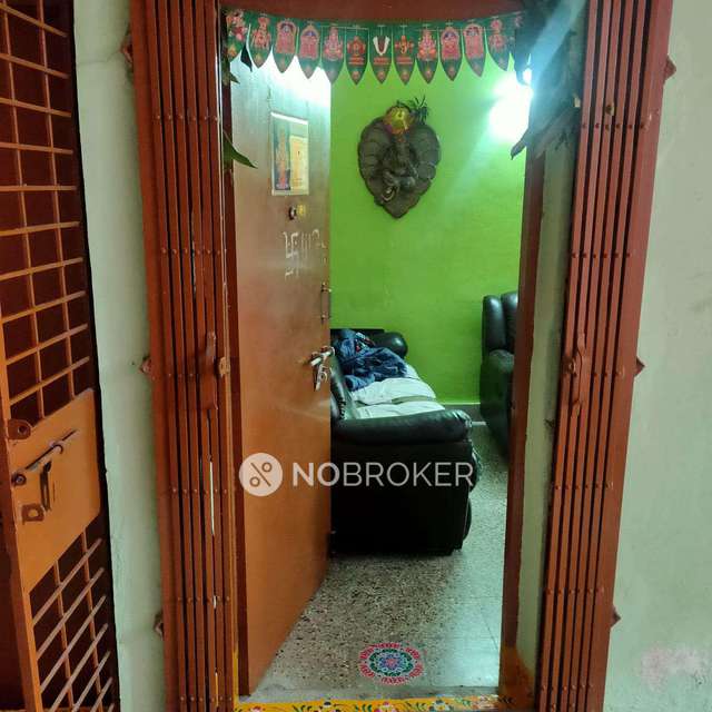 2 BHK Flat In Mig Apartment For Sale  In Kukatpally