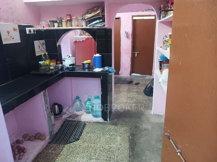 2 BHK Flat In Mig Apartment For Sale  In Kukatpally