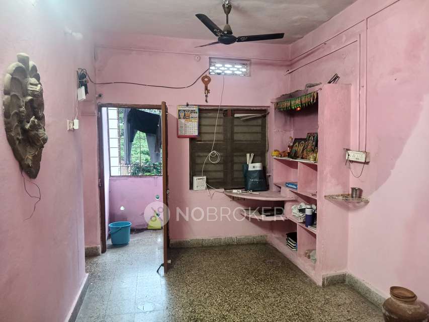 2 BHK Flat In Mig Apartment For Sale  In Kukatpally