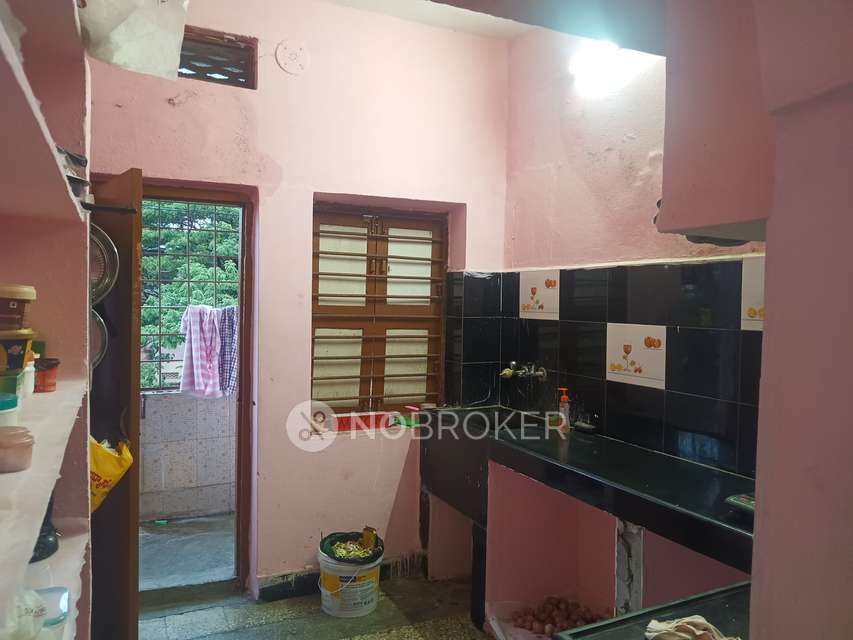 2 BHK Flat In Mig Apartment For Sale  In Kukatpally