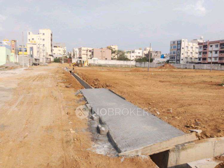 Plot For Sale  In Sri Sai Lakshmi Garden In Hosur 