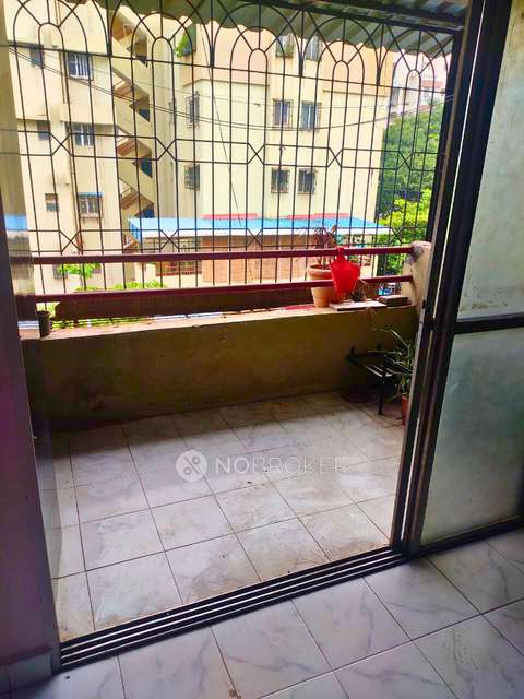 2 BHK Flat In Riddhi Enclave Co-operative Society   For Sale  In Viman Nagar