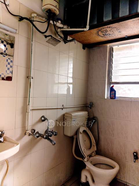 2 BHK Flat In Riddhi Enclave Co-operative Society   For Sale  In Viman Nagar