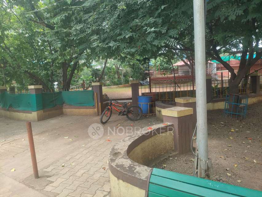 2 BHK Flat In Riddhi Enclave Co-operative Society   For Sale  In Viman Nagar