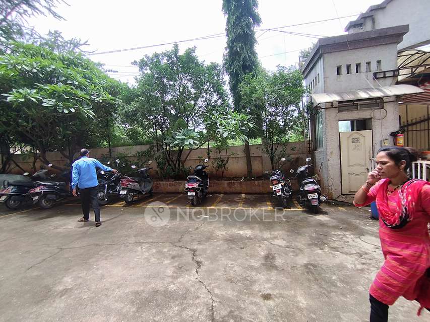 2 BHK Flat In Naren Hills for Rent  In Wanwadi