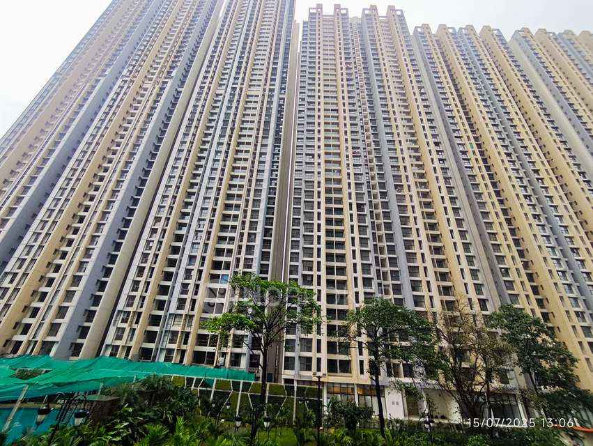 1 BHK Flat In Raymond Ten X Habitat For Sale  In Thane West