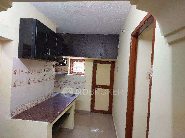 2 BHK Flat In Visalakshi Nagar, Mylapore for Rent  In Visalakshi Nagar