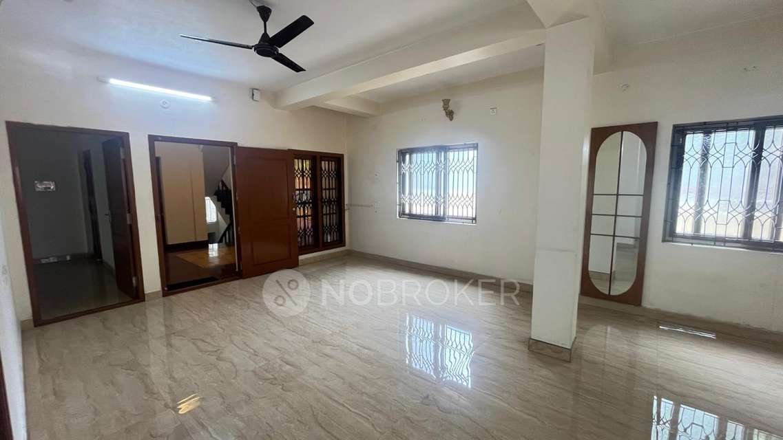 Office Space in Anna Nagar West Extension, Chennai for Rent 