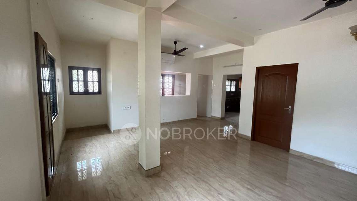 Office Space in Anna Nagar West Extension, Chennai for Rent 