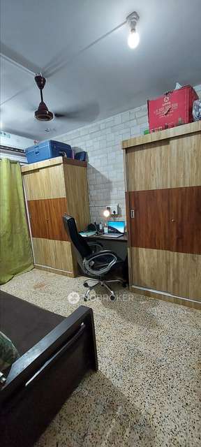 1 BHK Flat In Avishkar Co-operative Housing Society For Sale  In Santacruz East