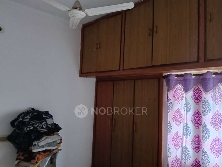 2 BHK Flat In Radha Madavi For Sale  In 76, Dwarakamai Nagar Colony