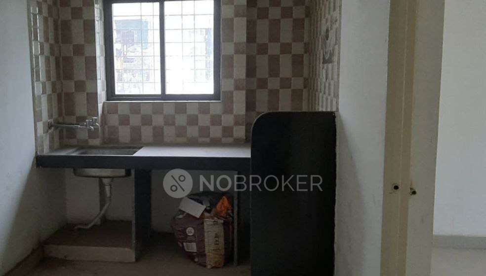 2 BHK Flat In Swapnashilp Complex, Katraj For Sale  In Siddhivinayak Vegetable