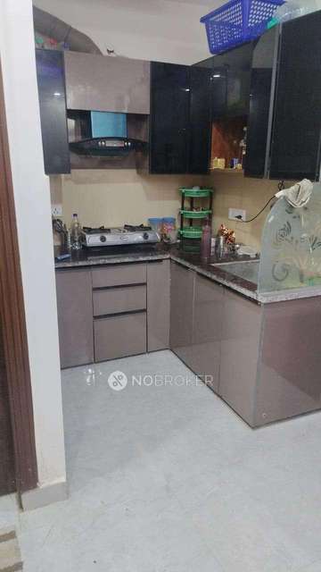 2 BHK Flat In Krishna Apartment For Sale  In  Uttam Nagar,