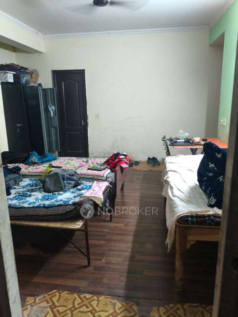 PG for Boys in Paramount Symphony 