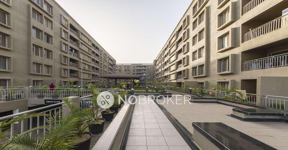 3 BHK Flat In 29 Gold Coast For Sale  In Vishrantwadi