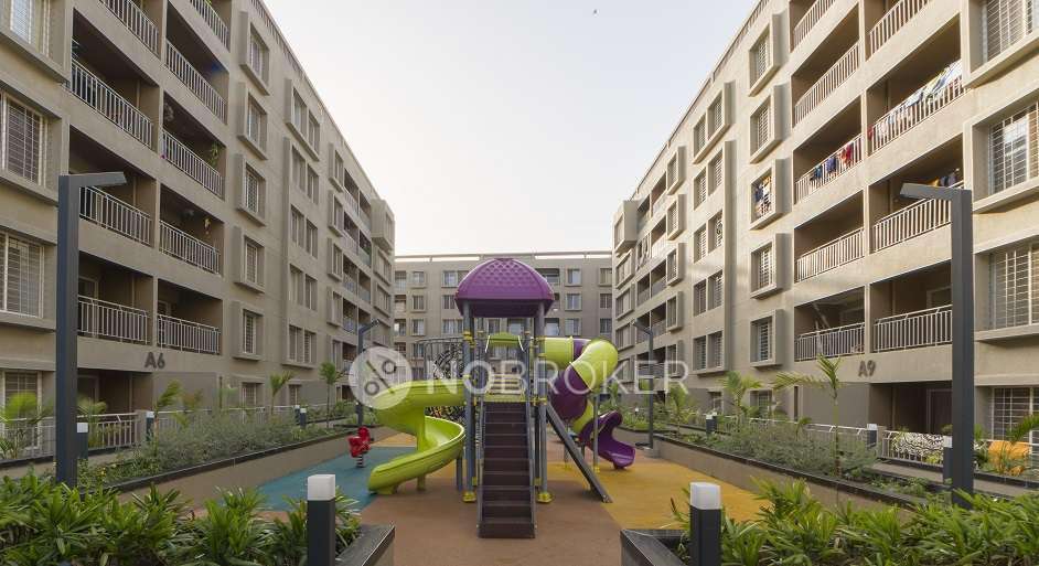 3 BHK Flat In 29 Gold Coast For Sale  In Vishrantwadi