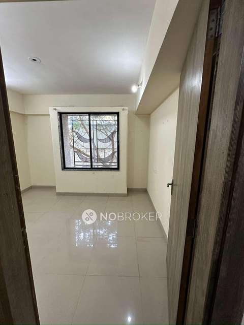 2 BHK Flat In Arihant Royalty For Sale  In Wanwadi