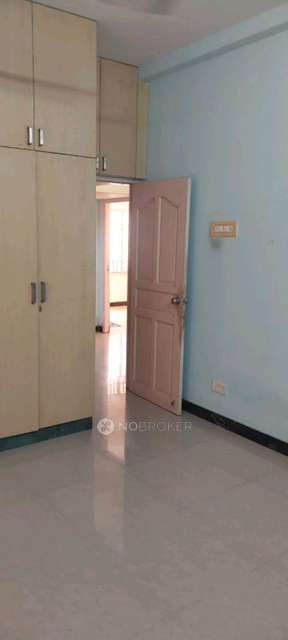 2 BHK Flat In Pravesh Apartment  For Sale  In Madipakkam