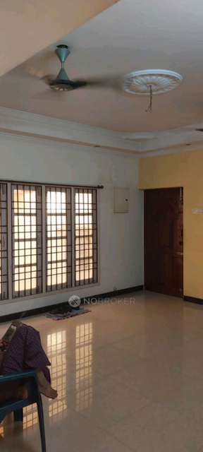 2 BHK Flat In Pravesh Apartment  For Sale  In Madipakkam