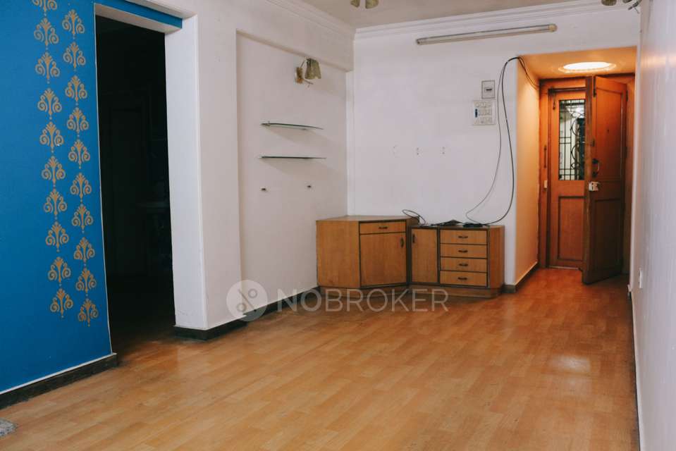 2 BHK Flat In Adarsh Co.op Hsg Society Ltd For Sale  In Syndicate