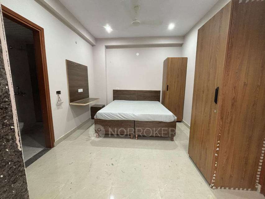 1 RK Flat for Rent  In Sector 63 