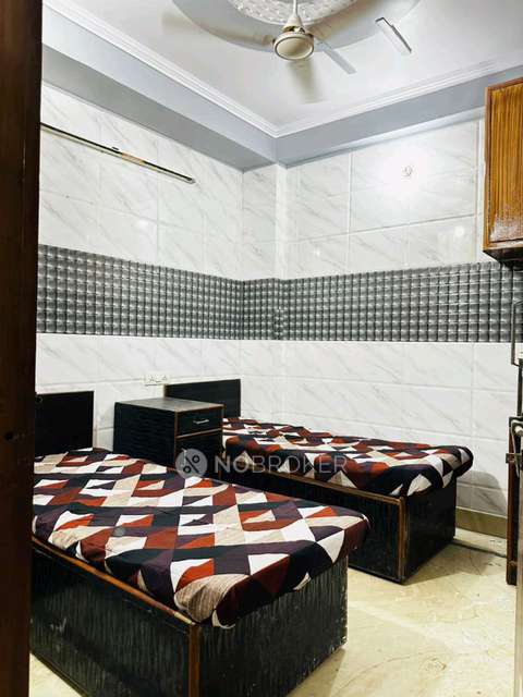 PG for Boys in Mangolpuri,