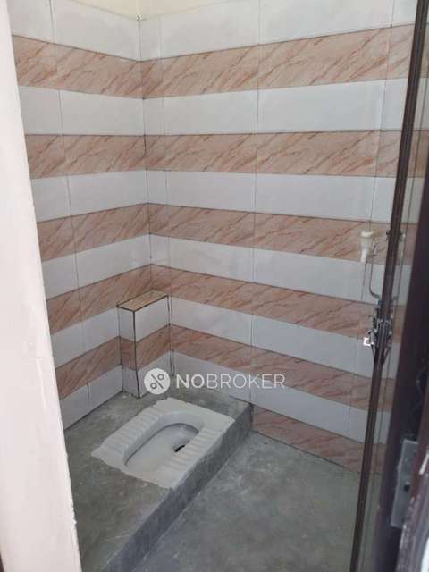 PG for Boys in Sector 135,