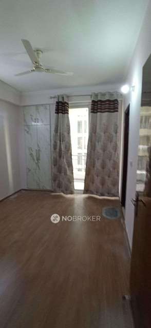 2 BHK Flat In Amrapali Golf Homes For Sale  In Sector 4