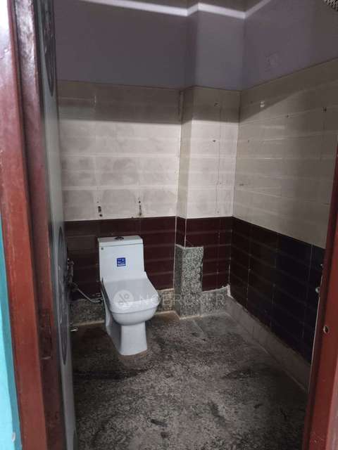 2 BHK Flat For Sale  In Shastri Nagar