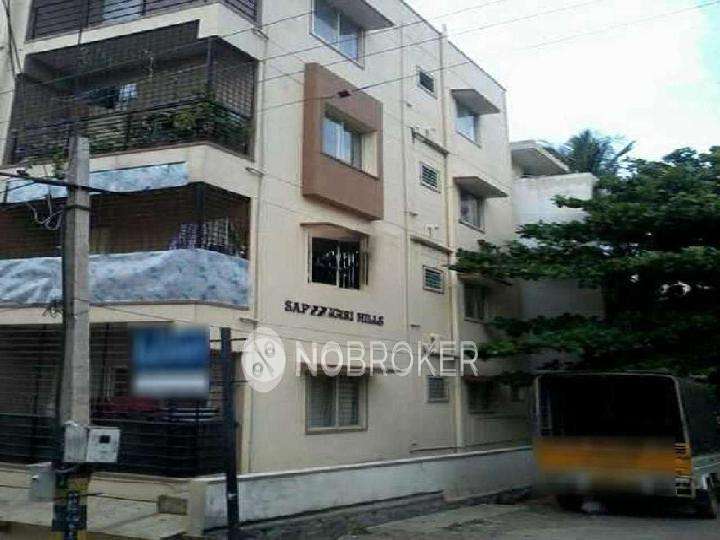 4+ BHK Flat For Sale  In Girinagar