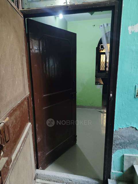 1 BHK Flat In B25 Gf 3 Dlf Ankur Vihar Loni Ghaziabad For Sale  In Shri Shyam Chowk