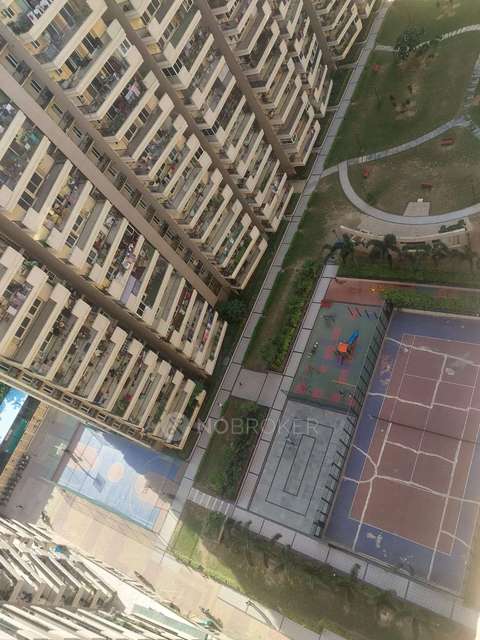 2 BHK Flat In Gaur Atulyam For Sale  In Omicron I