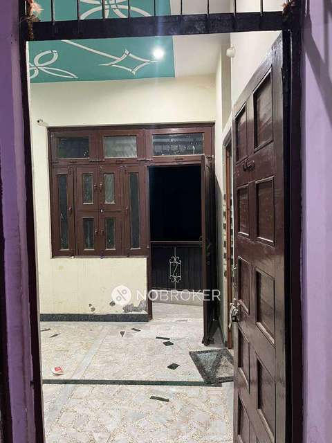 1 RK Flat In Standalone Building  for Rent  In Swaroop Nagar