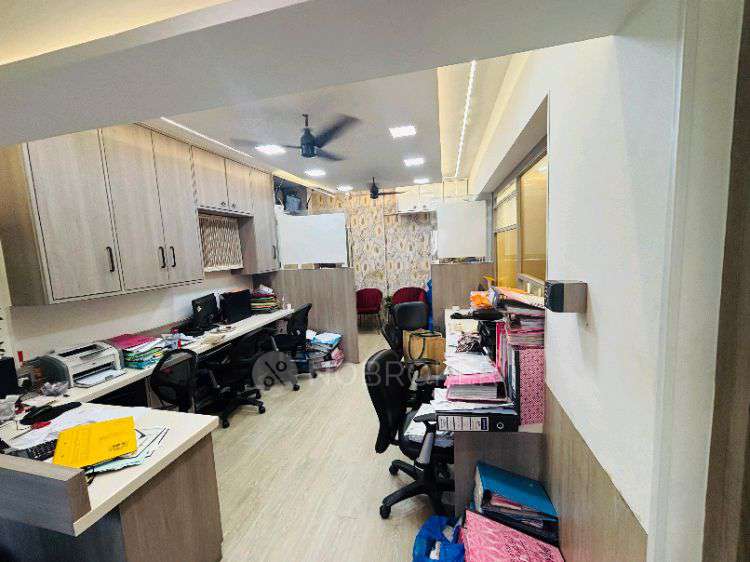 Office Space in Hill Road , Mumbai for sale 