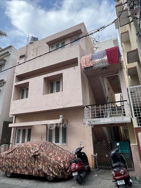 4+ BHK House For Sale  In Banashankari