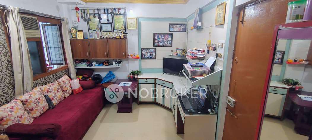 1 BHK Flat In Standalone Building  for Rent  In Kalwa