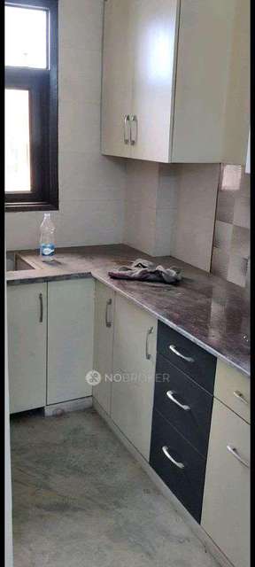 3 BHK Flat In Builder Floor For Sale  In Rohini