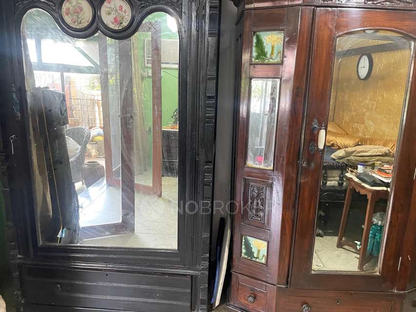 Shared Room for Female In 1 RK  In Air India Colony In Versova