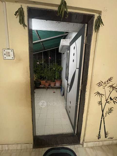 Shared Room for Male In 2 BHK  In Shree Laxmi Vihar In Hadapsar