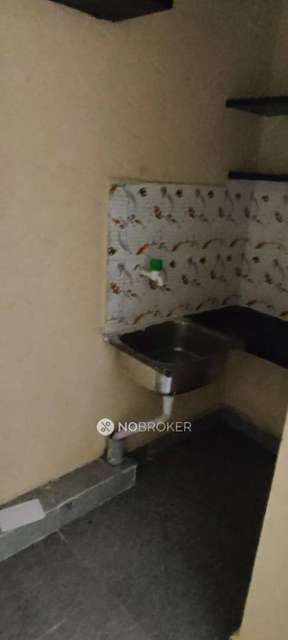 1 BHK Flat In Standalonebuilding for Rent  In Tharamani