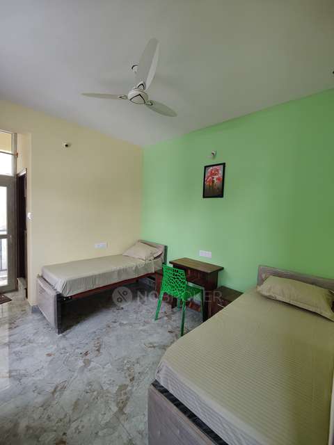 PG for Girls in Brookefield