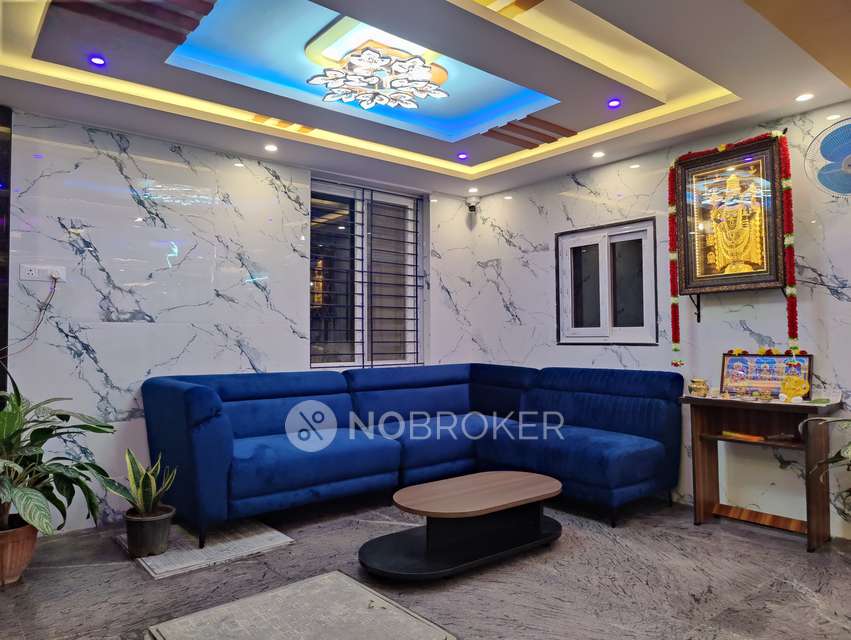 PG for Girls in Brookefield